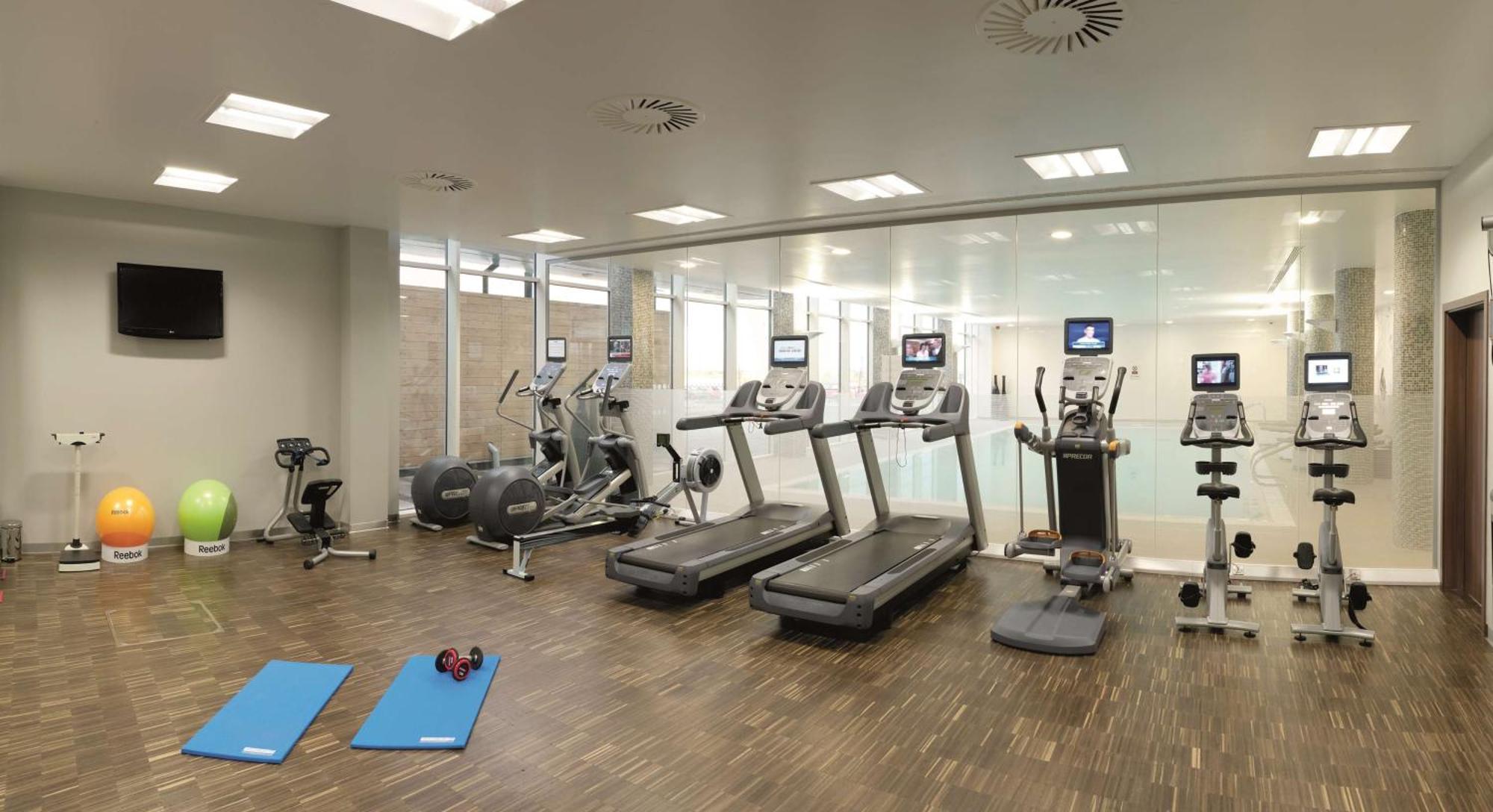 Radisson Blu Hotel East Midlands Airport Castle Donington Εξωτερικό φωτογραφία