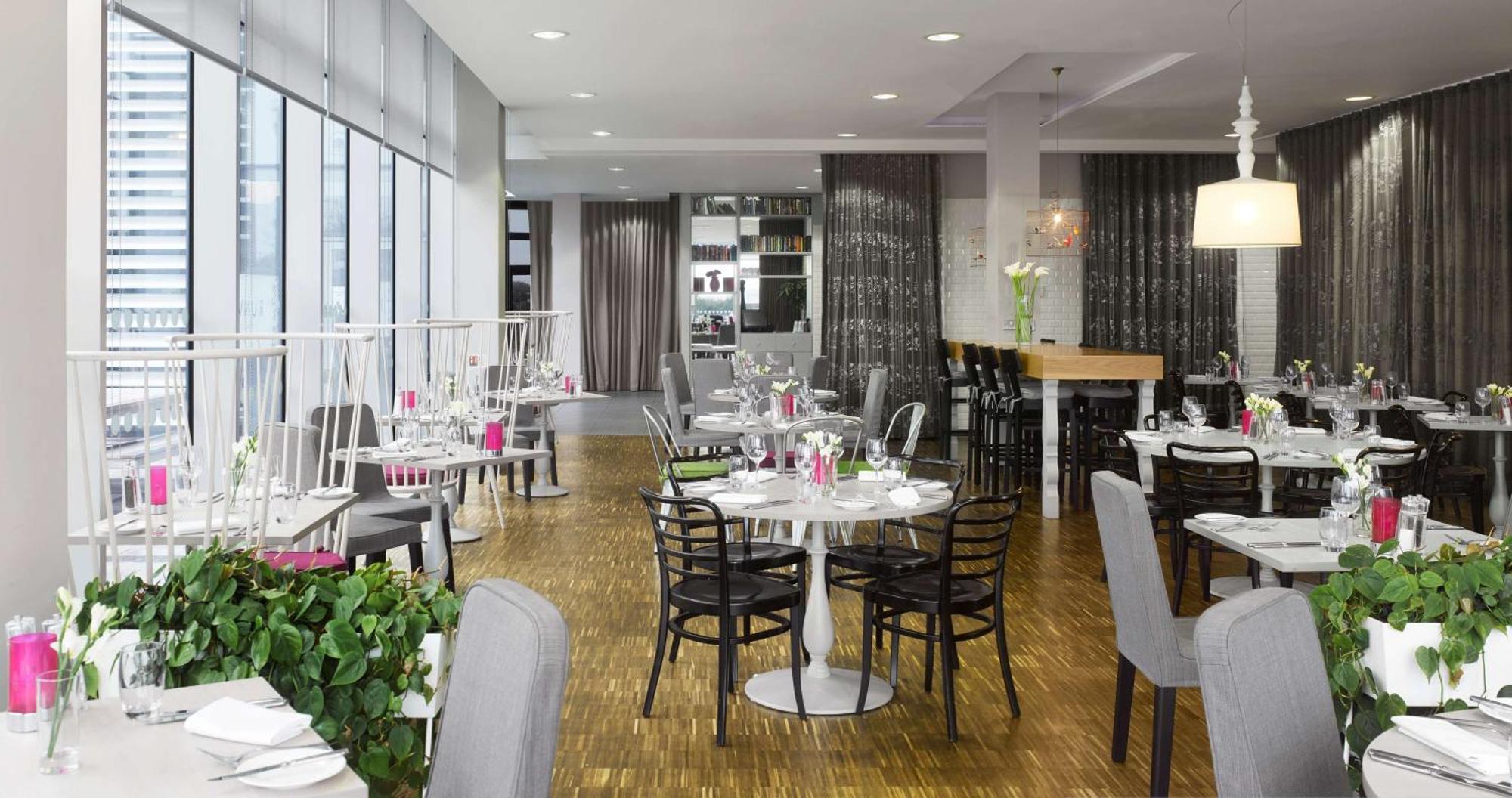 Radisson Blu Hotel East Midlands Airport Castle Donington Εξωτερικό φωτογραφία