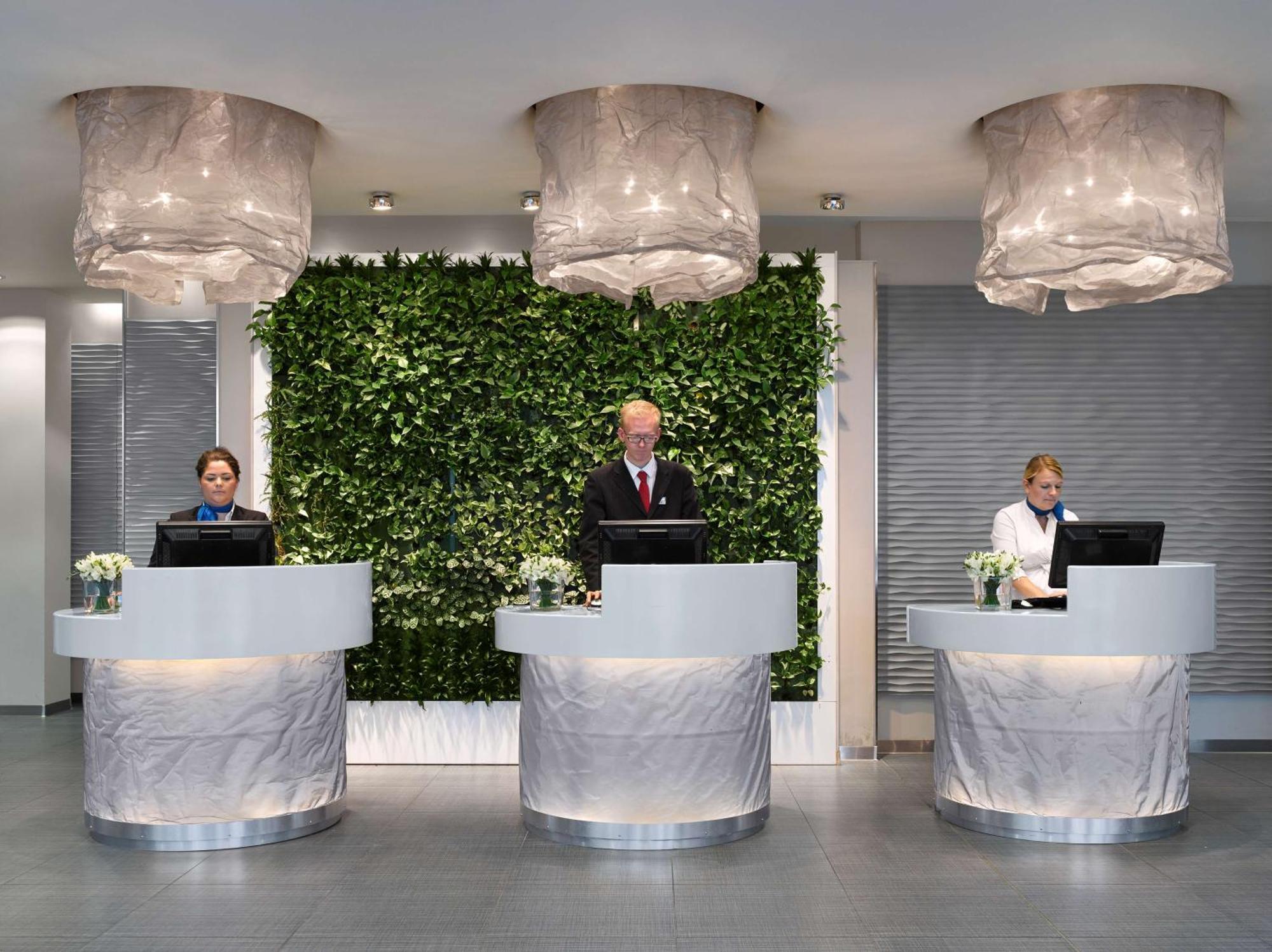 Radisson Blu Hotel East Midlands Airport Castle Donington Εξωτερικό φωτογραφία