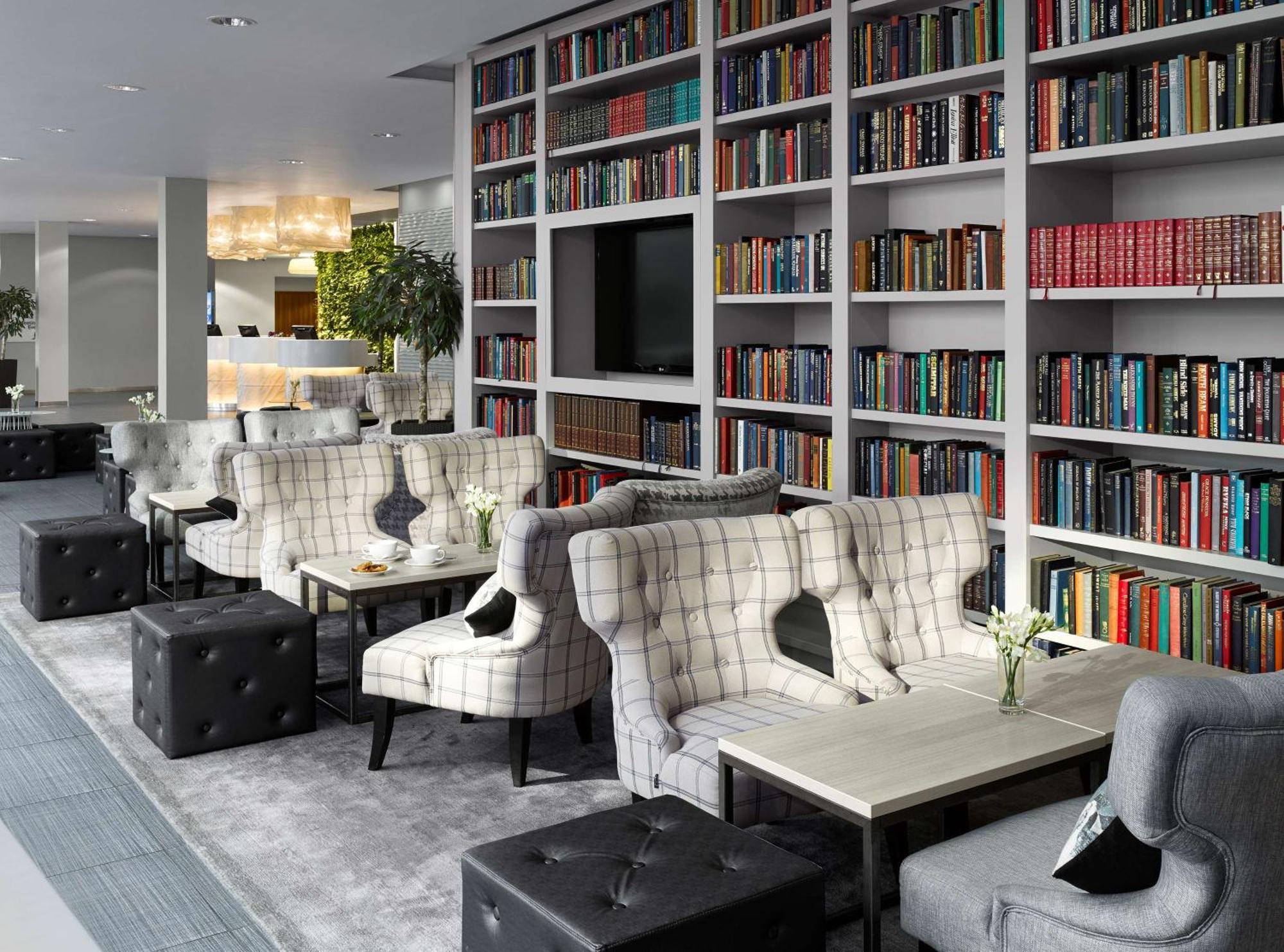 Radisson Blu Hotel East Midlands Airport Castle Donington Εξωτερικό φωτογραφία